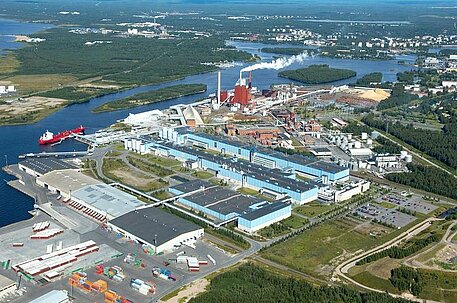 Stora Enso mulls temporary layoffs at Oulu and Veitsiluoto mills