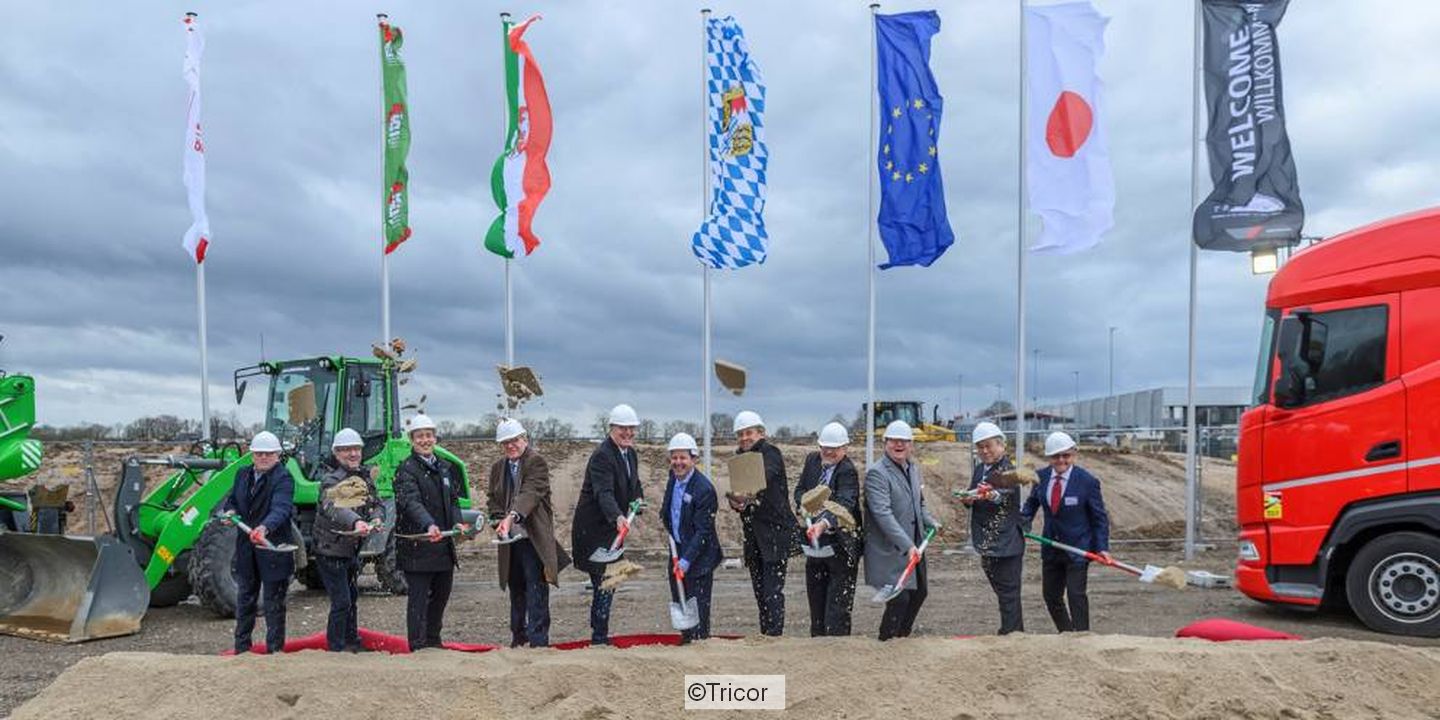 Groundbreaking ceremony at Tricor's new plant for heavy-duty corrugated board